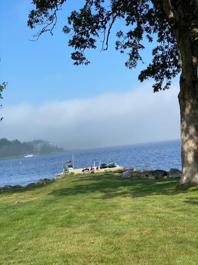 1 Bed Cottage, Partial Waterviews & Water Access Westport Eksteriør billede